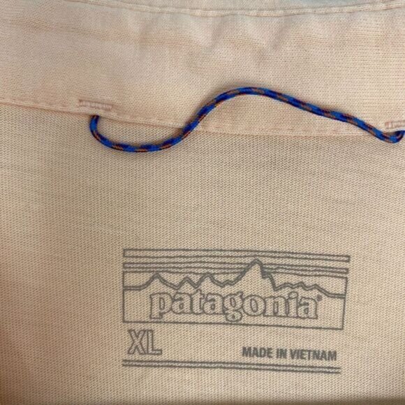Patagonia Polo Shirt Mens Size XL Light Orange 100% Organic Cotton Lightweight - Picture 3 of 12